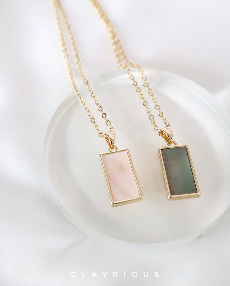 Gold Shell Rectangle Pendant Necklace (Dark)