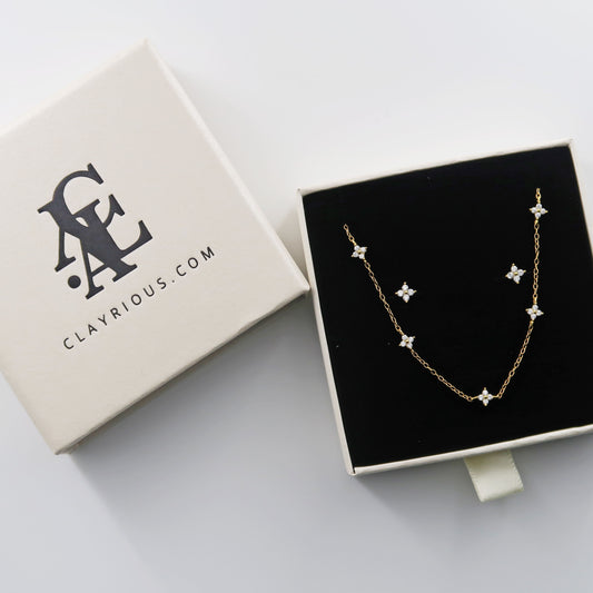 Gold Dalia Necklace & Stud Gift Set