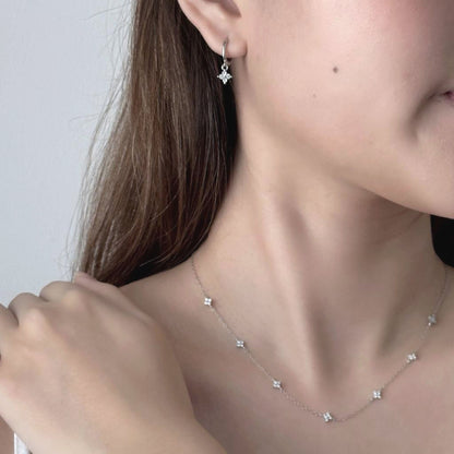 Silver Dalia Necklace & Stud Gift Set